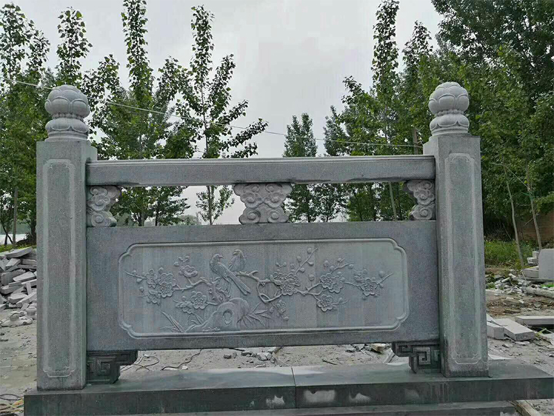 石欄桿 