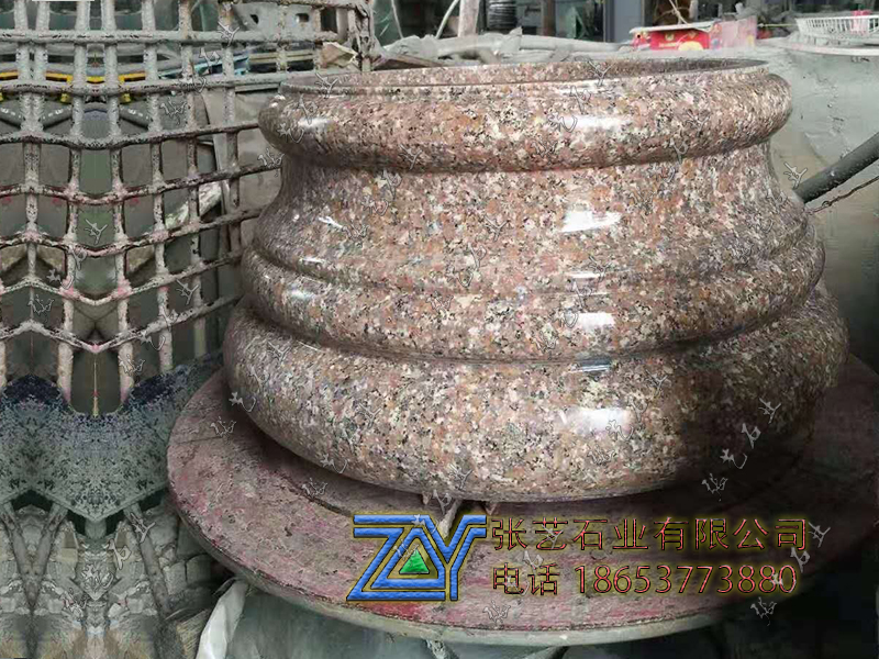 五蓮紅抱柱石 