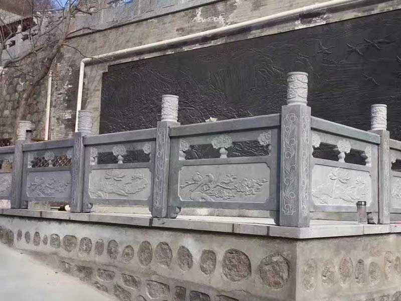 石頭欄桿
