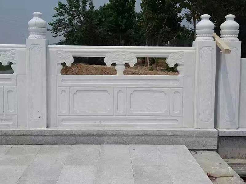 石頭欄桿