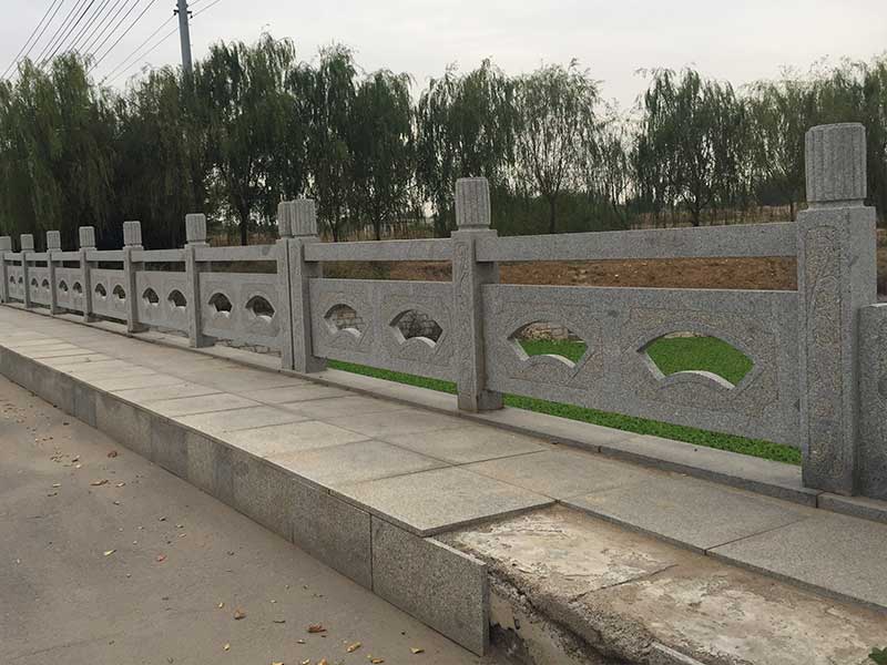 石頭欄桿
